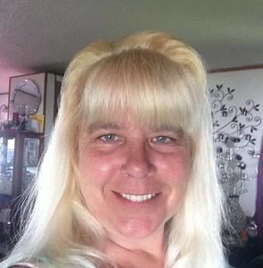 Meet your Posher, Connie